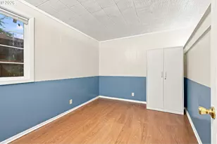 4731 NE 62nd Ave, Portland, OR 97218 - Photo 8