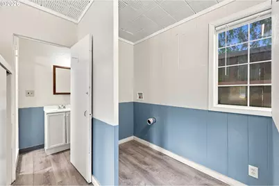 4731 NE 62nd Ave, Portland, OR 97218 - Photo 12