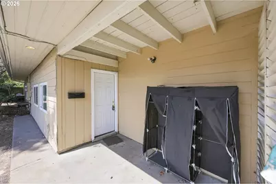 4731 NE 62nd Ave, Portland, OR 97218 - Photo 4