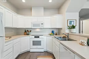 14328 SE Bridgeton St, Clackamas, OR 97015 - Photo 12