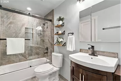 5630 S Riverside Ln #7, Portland, OR 97239 - Photo 22