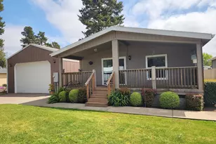 835 Raechel Rd, Lakeside, OR 97449 - Photo 2