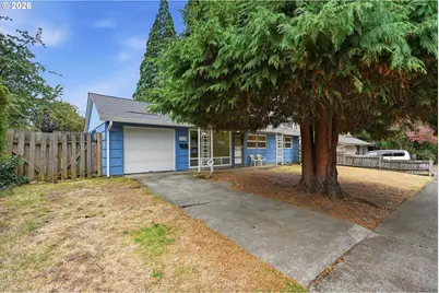 10722 NE Thompson St, Portland, OR 97220 - Photo 4