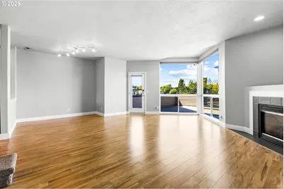 8135 SW Seneca St, Tualatin, OR 97062 - Photo 8
