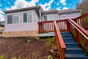 589 Rivington St, Astoria, OR 97103 - Photo 2