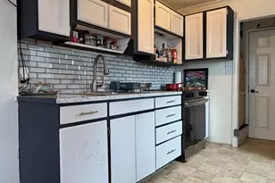 589 Rivington St, Astoria, OR 97103 - Photo 28