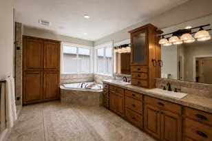 809 NE 224th Cir, Ridgefield, WA 98642 - Photo 16