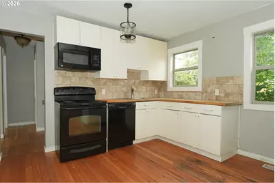 18227 NE Flanders St, Portland, OR 97230 - Photo 4
