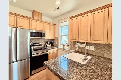 9356 SE 143rd Ave, Happy Valley, OR 97086 - Photo 24