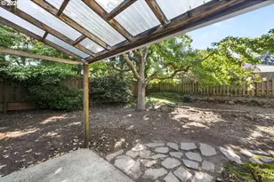 4637 NE 40th Ave, Portland, OR 97211 - Photo 36