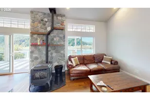 95950 N Bank Rogue River Rd, Gold Beach, OR 97444 - Photo 8