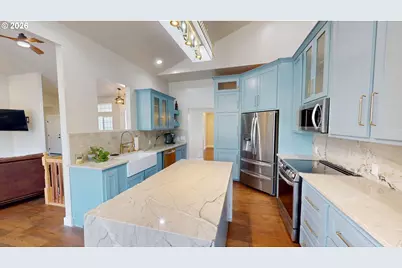 95950 N Bank Rogue River Rd, Gold Beach, OR 97444 - Photo 10