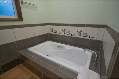 24304 NE Richards Rd, Brush Prairie, WA 98606 - Photo 26