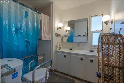 1501 SW Baker St #11, McMinnville, OR 97128 - Photo 16