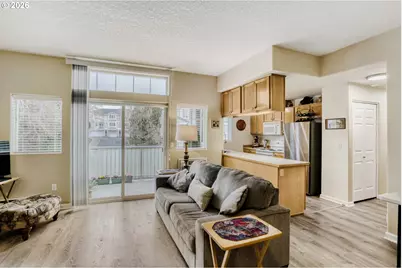 14655 SW Beard Rd #202, Beaverton, OR 97007 - Photo 6