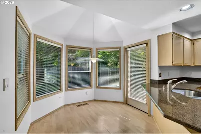 11407 SW 45th Ave, Portland, OR 97219 - Photo 18
