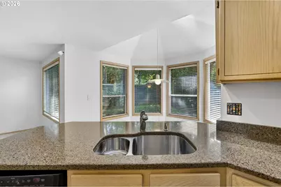11407 SW 45th Ave, Portland, OR 97219 - Photo 16