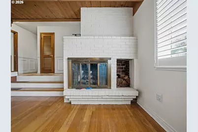 2301 NE 130th Ave, Portland, OR 97230 - Photo 10