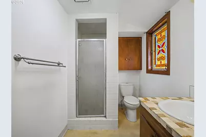 2301 NE 130th Ave, Portland, OR 97230 - Photo 26