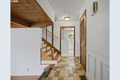 2301 NE 130th Ave, Portland, OR 97230 - Photo 6