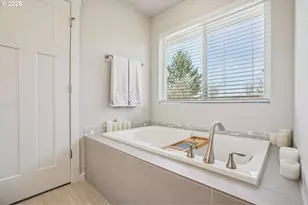 11603 NE 138th Ave, Brush Prairie, WA 98606 - Photo 14