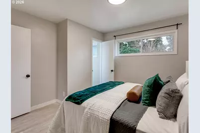 1807 NE 142nd Ave, Portland, OR 97230 - Photo 16