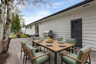 1807 NE 142nd Ave, Portland, OR 97230 - Photo 40