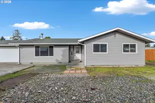 865 Seagate Ave, Coos Bay, OR 97420 - Photo 2