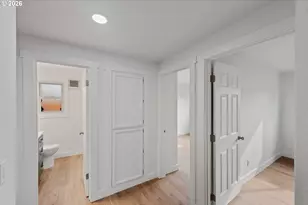 865 Seagate Ave, Coos Bay, OR 97420 - Photo 12