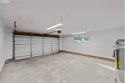 865 Seagate Ave, Coos Bay, OR 97420 - Photo 24