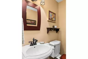 3377 W 25th Ave, Eugene, OR 97405 - Photo 8