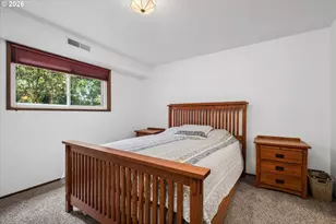 3377 W 25th Ave, Eugene, OR 97405 - Photo 18