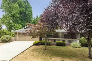 3377 W 25th Ave, Eugene, OR 97405 - Photo 2