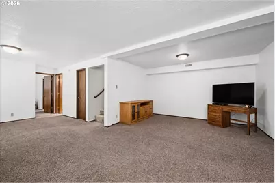 3377 W 25th Ave, Eugene, OR 97405 - Photo 16