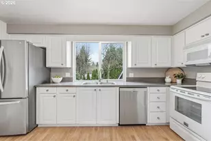 13535 SW 115th Ave, Tigard, OR 97223 - Photo 12