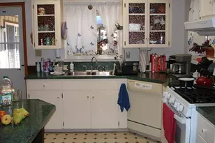 625 SE Terrace Dr, Roseburg, OR 97470 - Photo 8