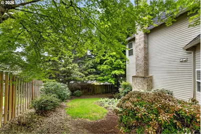 9085 SW 180th Pl, Beaverton, OR 97007 - Photo 38