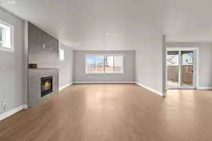 1762 N Oak St, Canby, OR 97013 - Photo 8