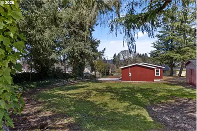 365 Mountain View Rd, Sweet Home, OR 97386 - Photo 32