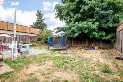1408 S 5th Ave, Kelso, WA 98626 - Photo 4