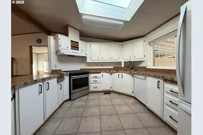 16063 Driftwood Ln #21, Brookings, OR 97415 - Photo 18