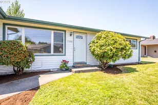 1703 33rd Ave, Longview, WA 98632 - Photo 2