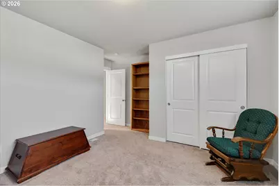 282 W 17th St, Lafayette, OR 97127 - Photo 22