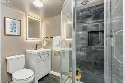 1015 E 10th St, The Dalles, OR 97058 - Photo 18