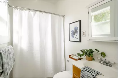 5026 NE 57th Ave, Portland, OR 97218 - Photo 18