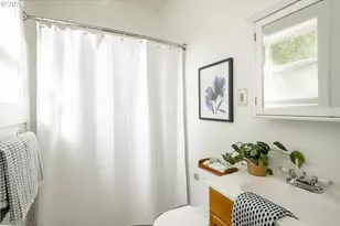 5026 NE 57th Ave, Portland, OR 97218 - Photo 18