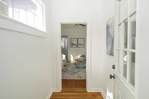 5026 NE 57th Ave, Portland, OR 97218 - Photo 6