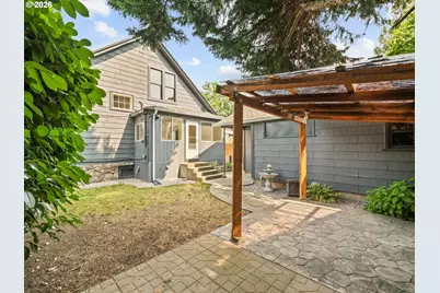 624 NE 2nd Ave, Camas, WA 98607 - Photo 40