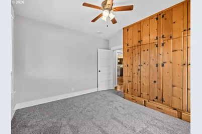 624 NE 2nd Ave, Camas, WA 98607 - Photo 24