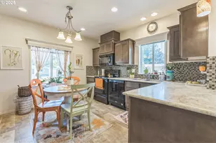 1999 Jansen Way, Woodburn, OR 97071 - Photo 20